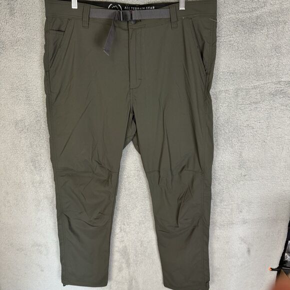 S Wrangler Pants Mens 38x30 Green All Terrain Gear Belted Hiking Outdoor Stretch - Picture 1 of 11